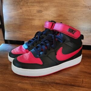 Boys Nike Sneakers